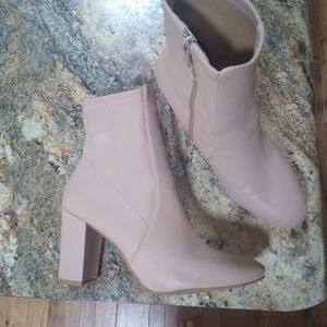 Women's ankle boots